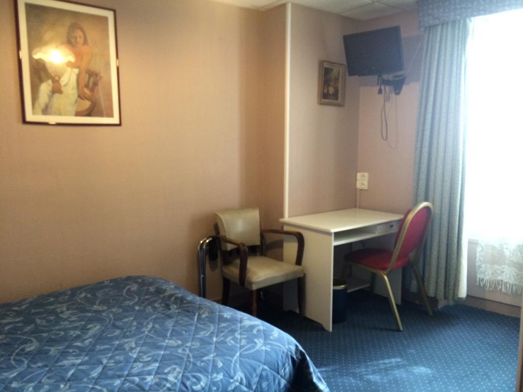Stanislas Sans Ascenseur Hotel Parigi